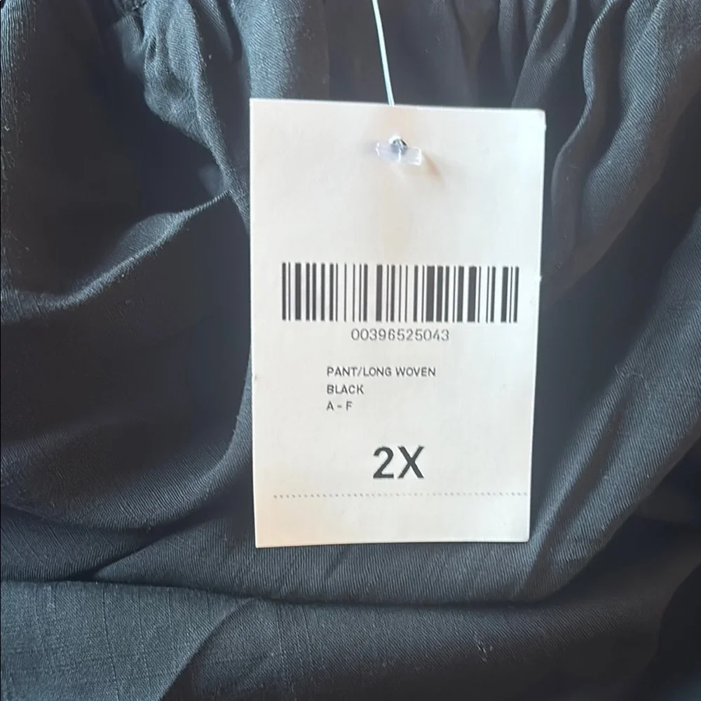 Black Women's Wide-Leg Pants - Picture 10 of 11